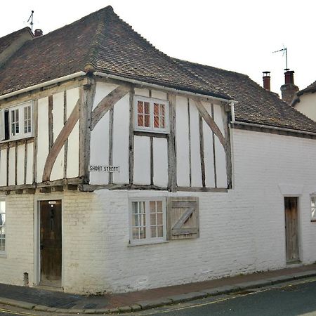 Tudor Cottage 桑德维奇 外观 照片