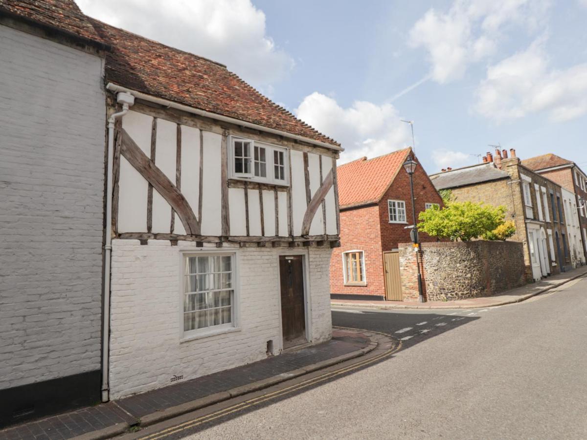 Tudor Cottage 桑德维奇 外观 照片